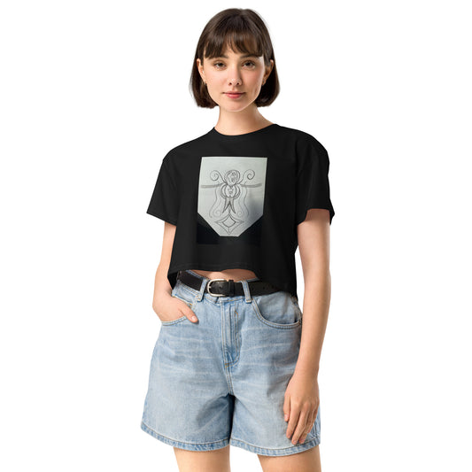 Art front crop top